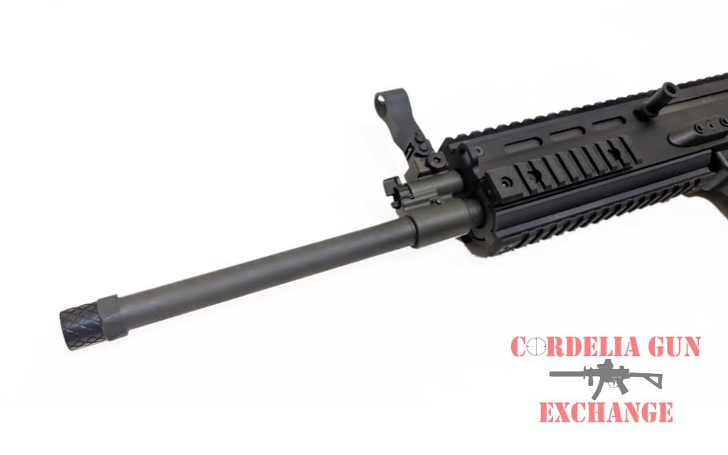 FN SCAR 17S BLACK 308WIN CLOSE LEFT 01